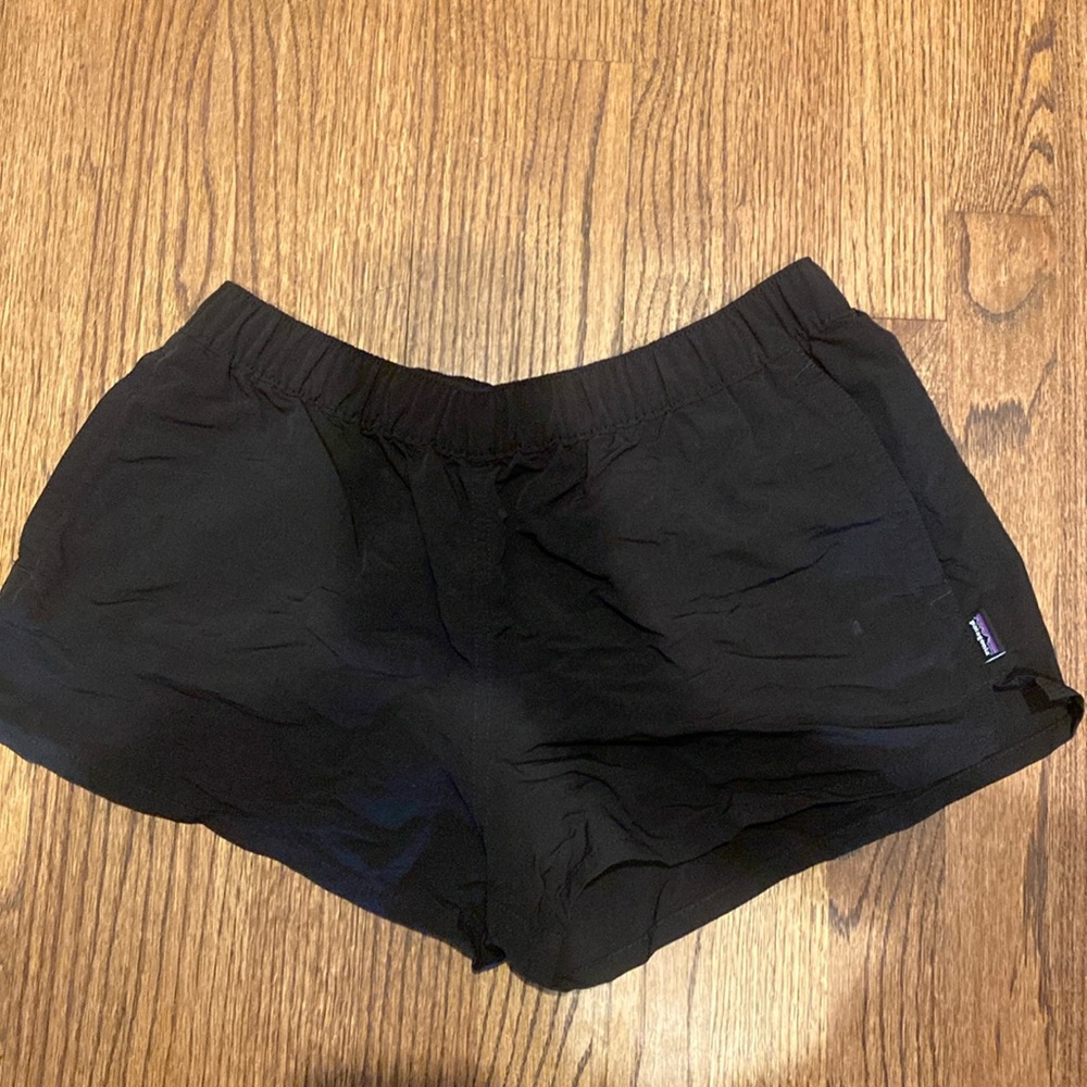 Patagonia Women’s barely baggies black medium